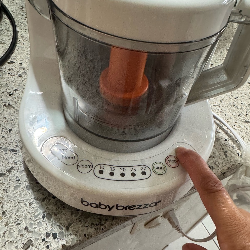 Baby Brezza Food Maker - Picture 7 of 7